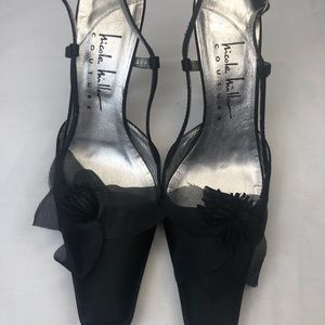 Nicole Miller women shoe t-strap pointed toe pump